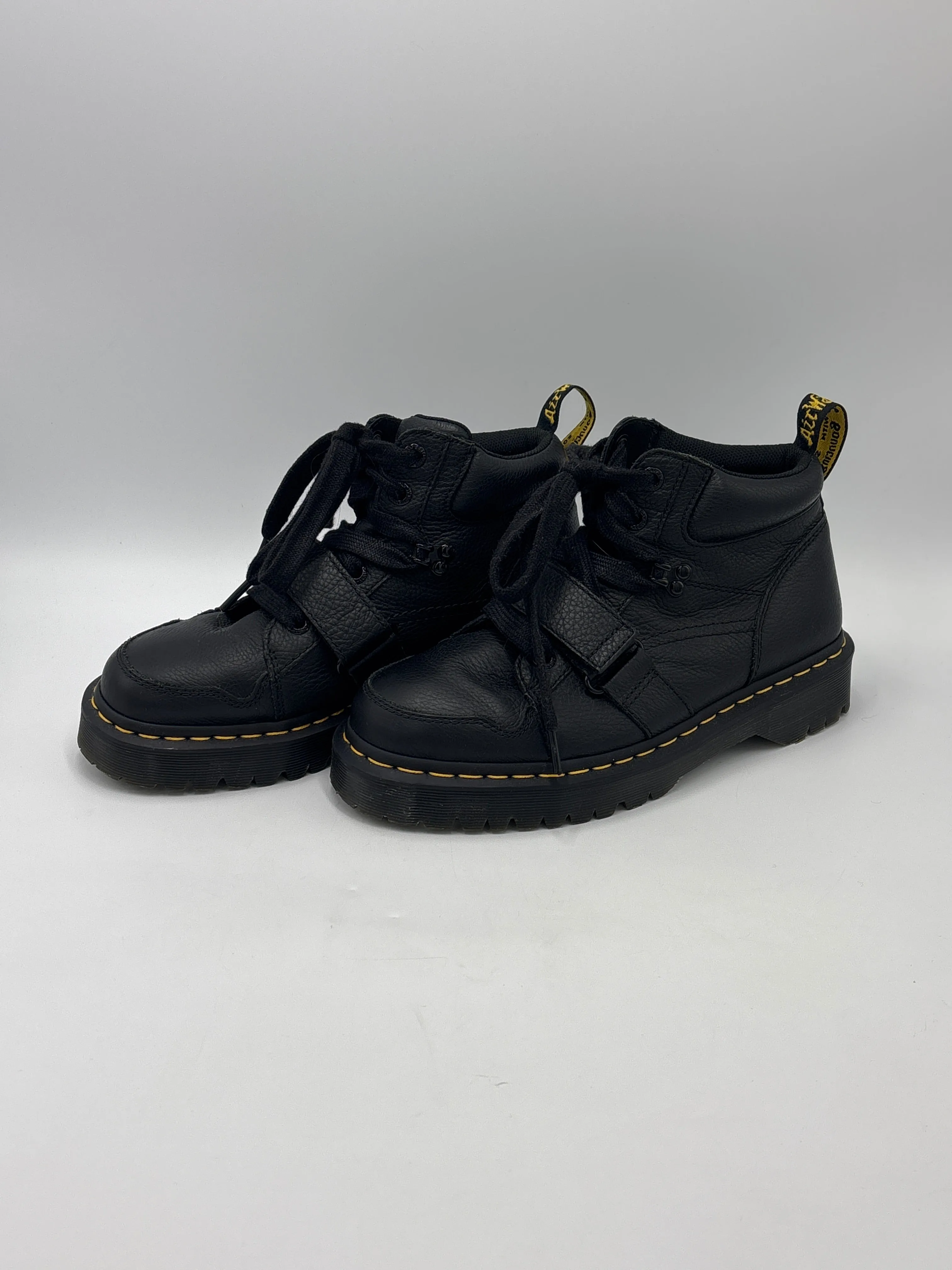 Boots Ankle Flats By Dr Martens In Black, Size: 10