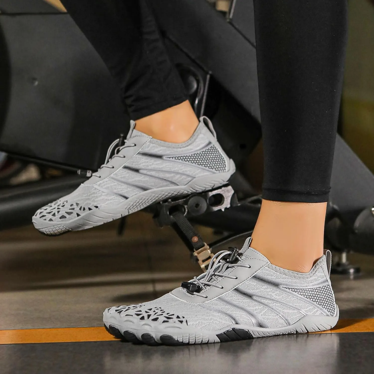 Grounded Footwear for Women Non Slip Barefoot Shoes Running Hiking Walking Shoe for Men Healthy & Non-Slip Wide Toe Box Beach Sneaker Lightweight Breathable Water Resistant Sneakers Comfort Wear Shoes