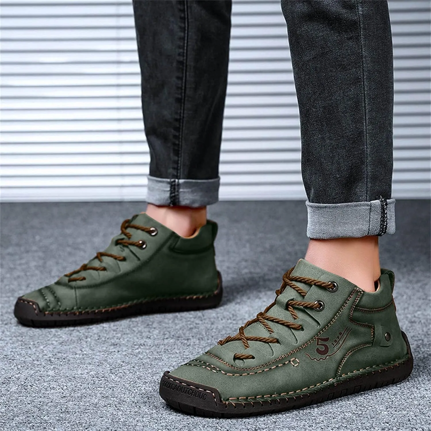 Mens Casual Leather Shoes Size 11 Summer and Autumn Men Leather Shoes Flat Soft Bottom Comfortable Mid Top Lace Up Casual Shoes Laces Dress
