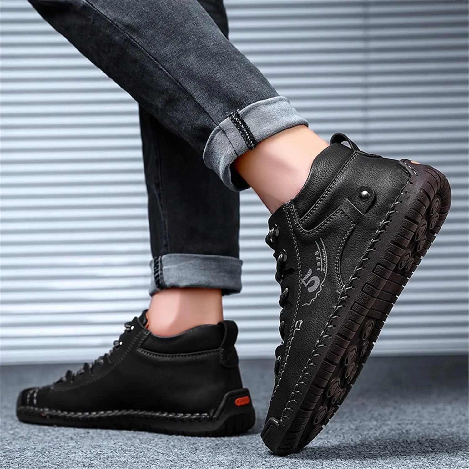 Mens Casual Leather Shoes Size 11 Summer and Autumn Men Leather Shoes Flat Soft Bottom Comfortable Mid Top Lace Up Casual Shoes Laces Dress