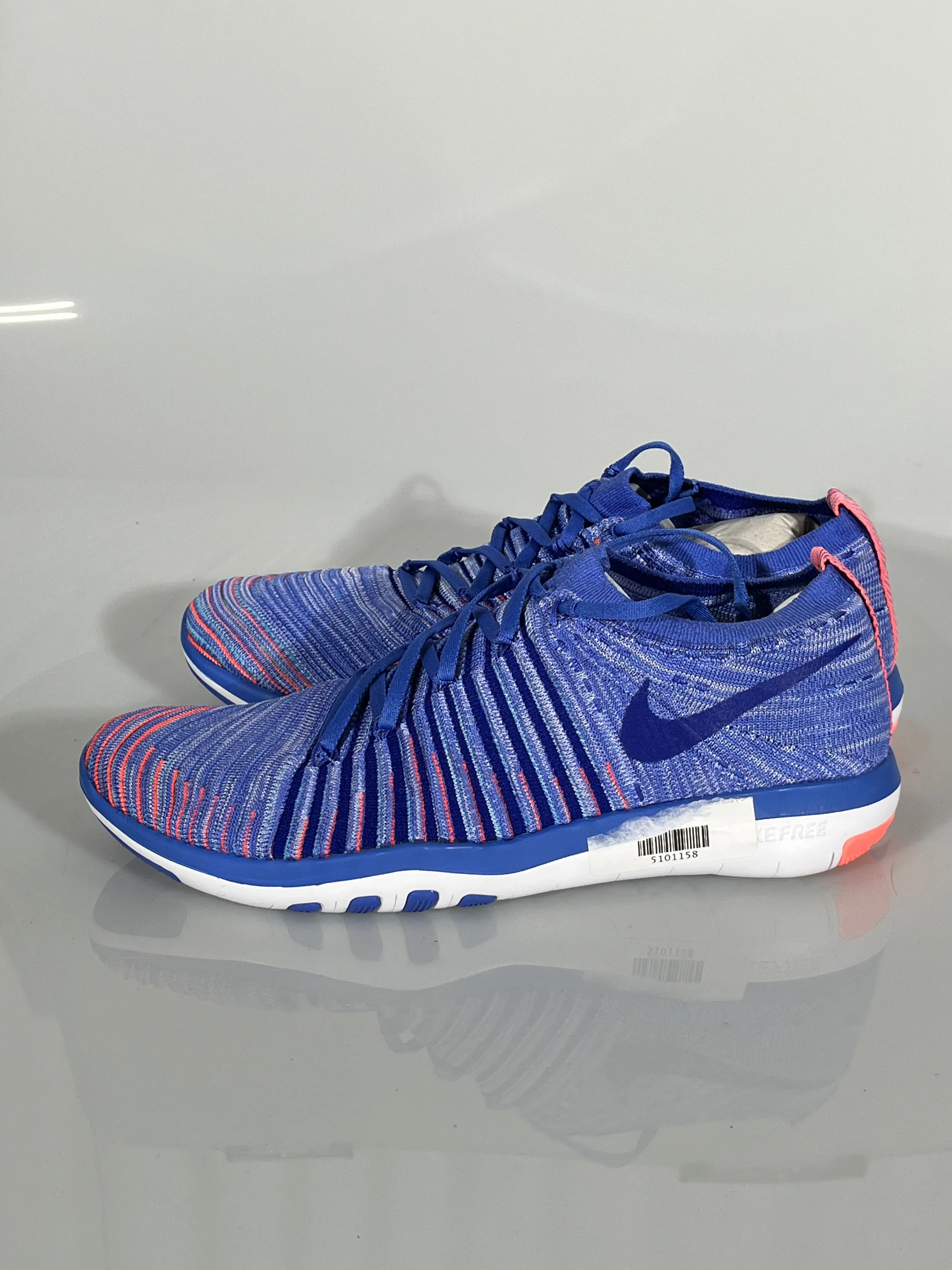 Nike Free Transform Flyknit Athletic Shoes