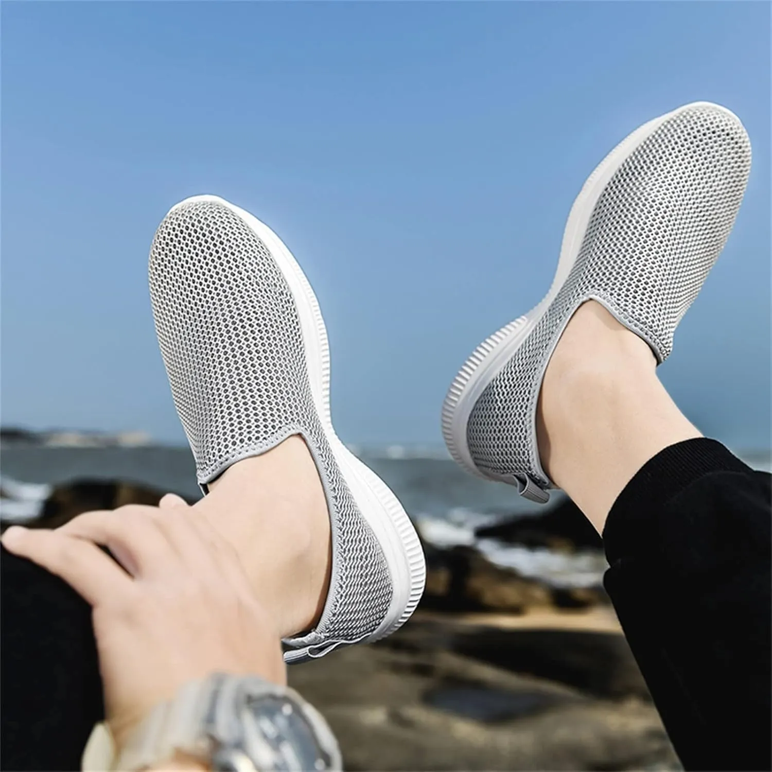 Womens White Tennis Shoes Leather Sneakers Casual Walking Shoes for Women Shoes to Prevent Tip Toe Walking Womens Loafers Shoes Mens Waterproof Sneakers